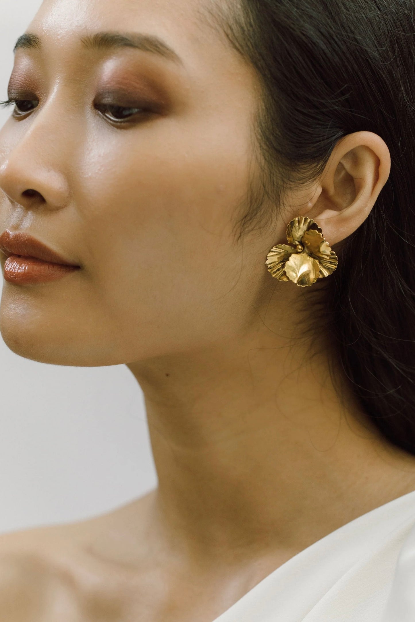 Pansy Earring