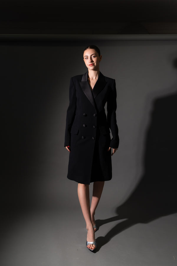 Tadashi Shoji