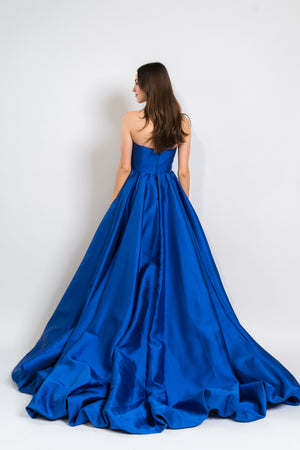 Mac Duggal