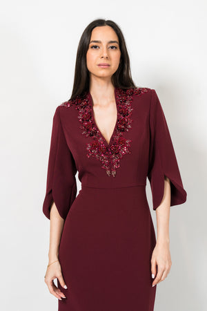 Plunge-Neck
