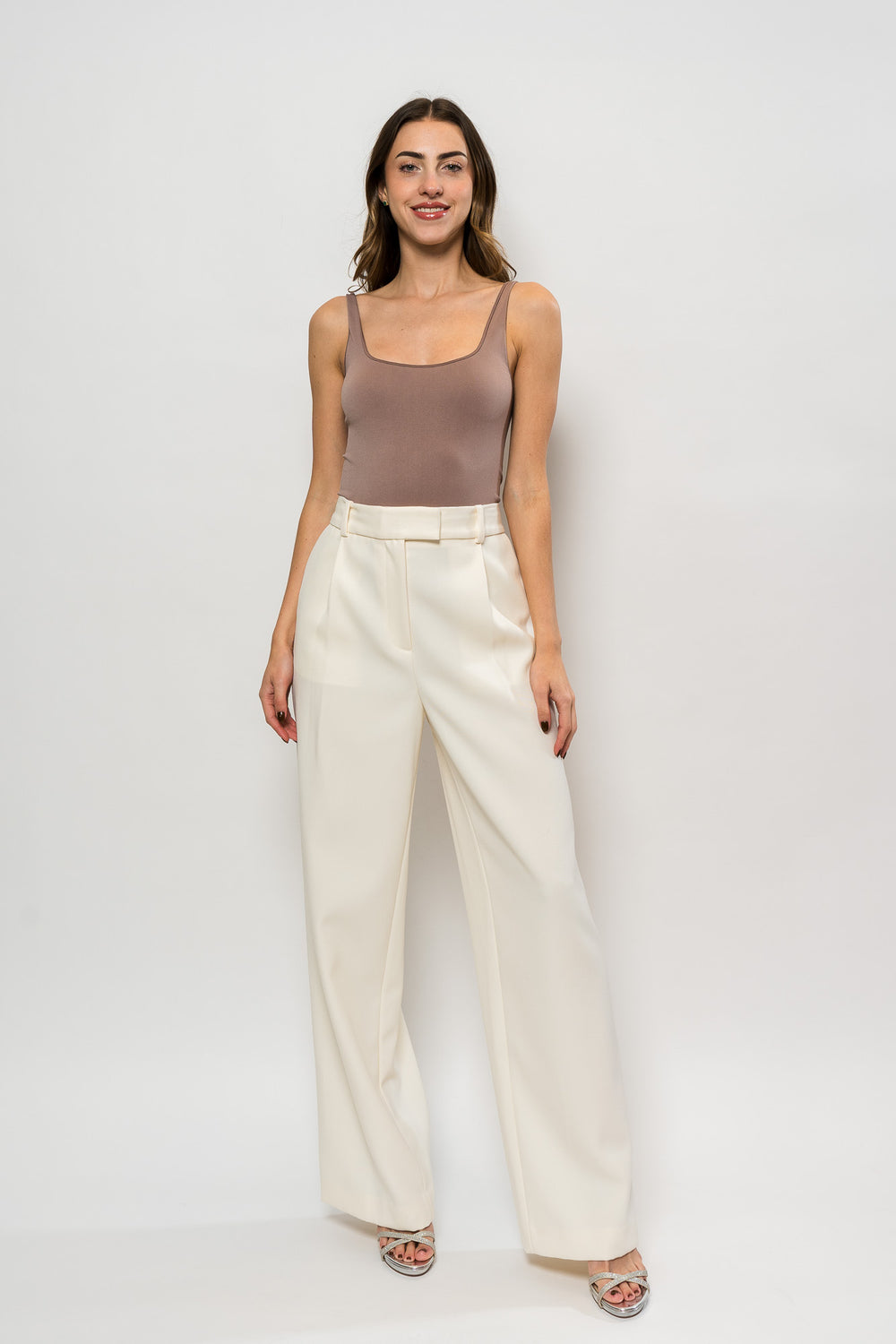 Novia Pant