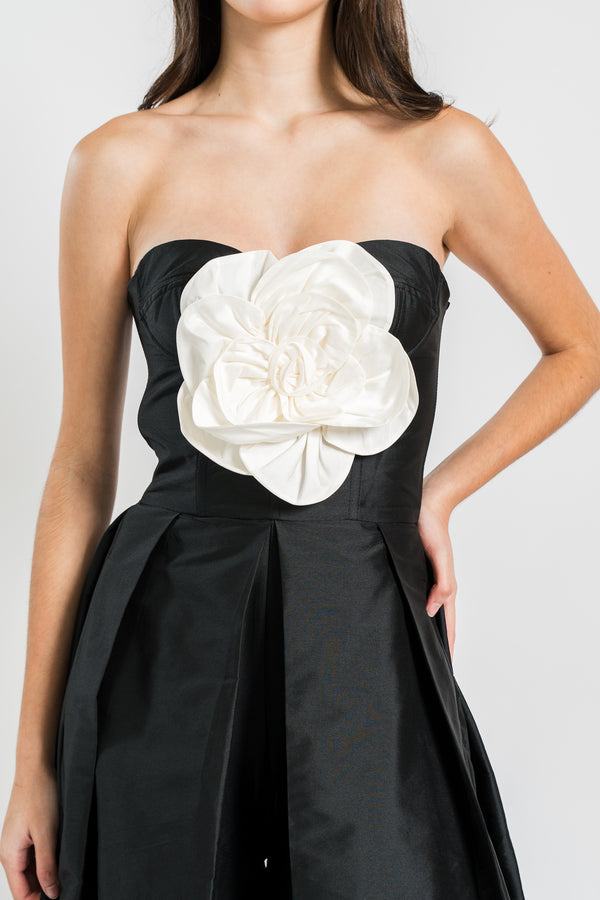 Taffeta Bloom