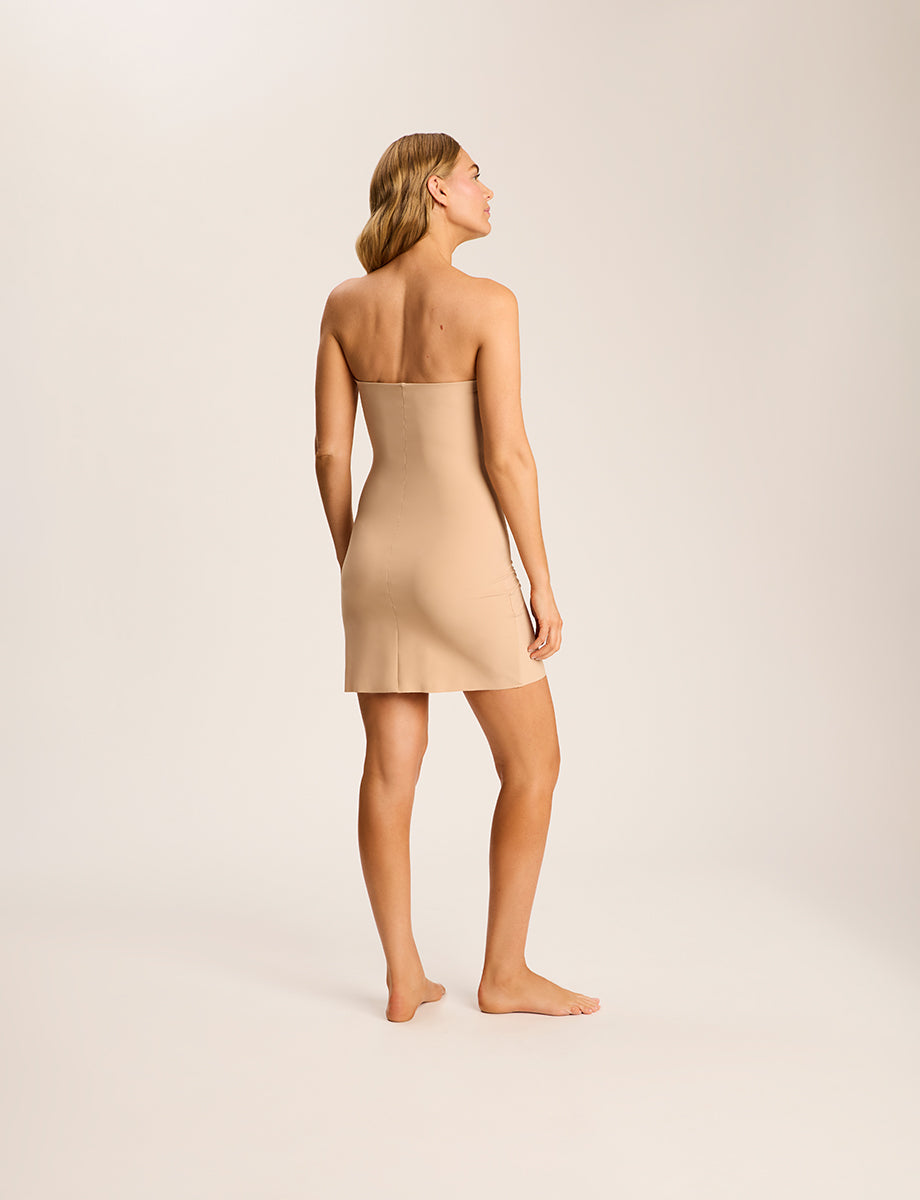 Classic Strapless Slip