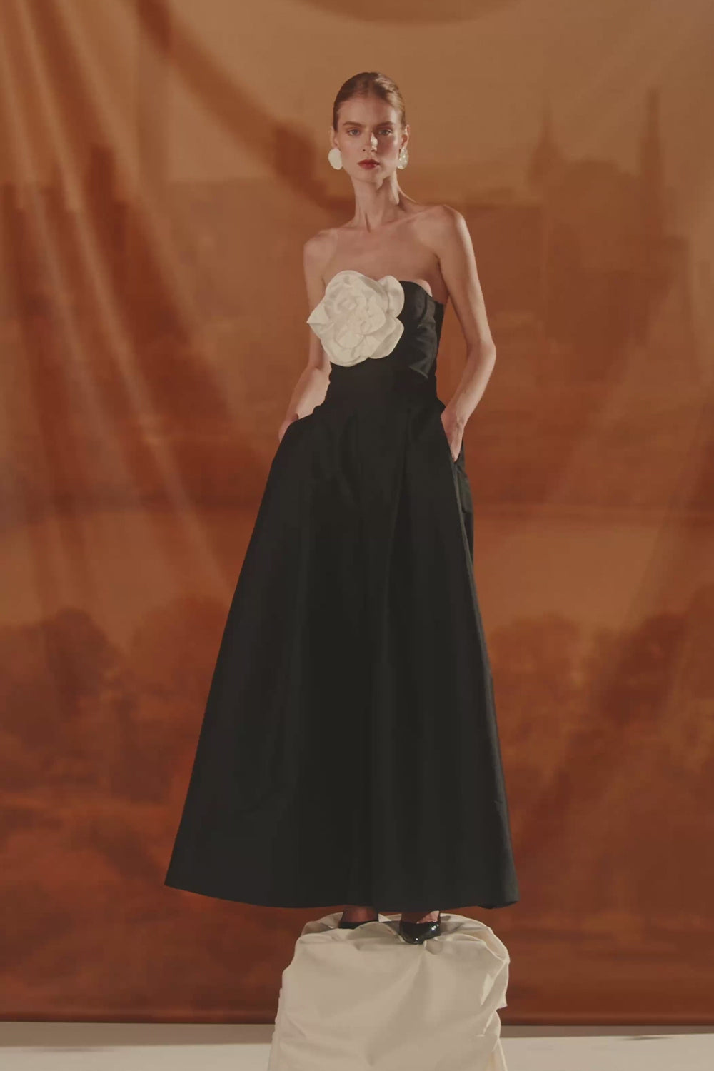 Taffeta Bloom